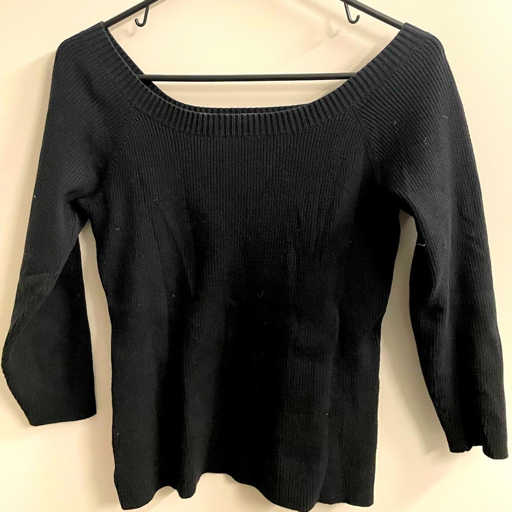 Wide neck top